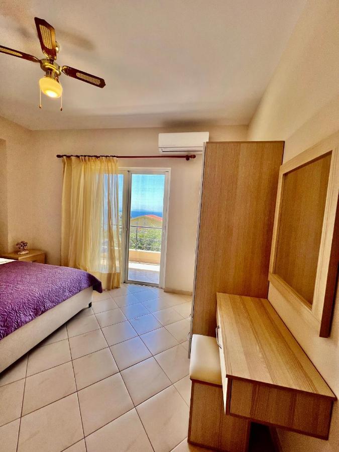 J&B Rooms Dhërmi Kültér fotó
